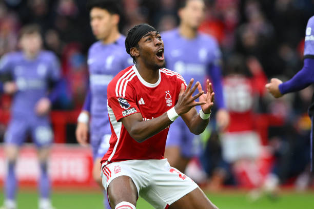 缺席使得后 缺席使得后